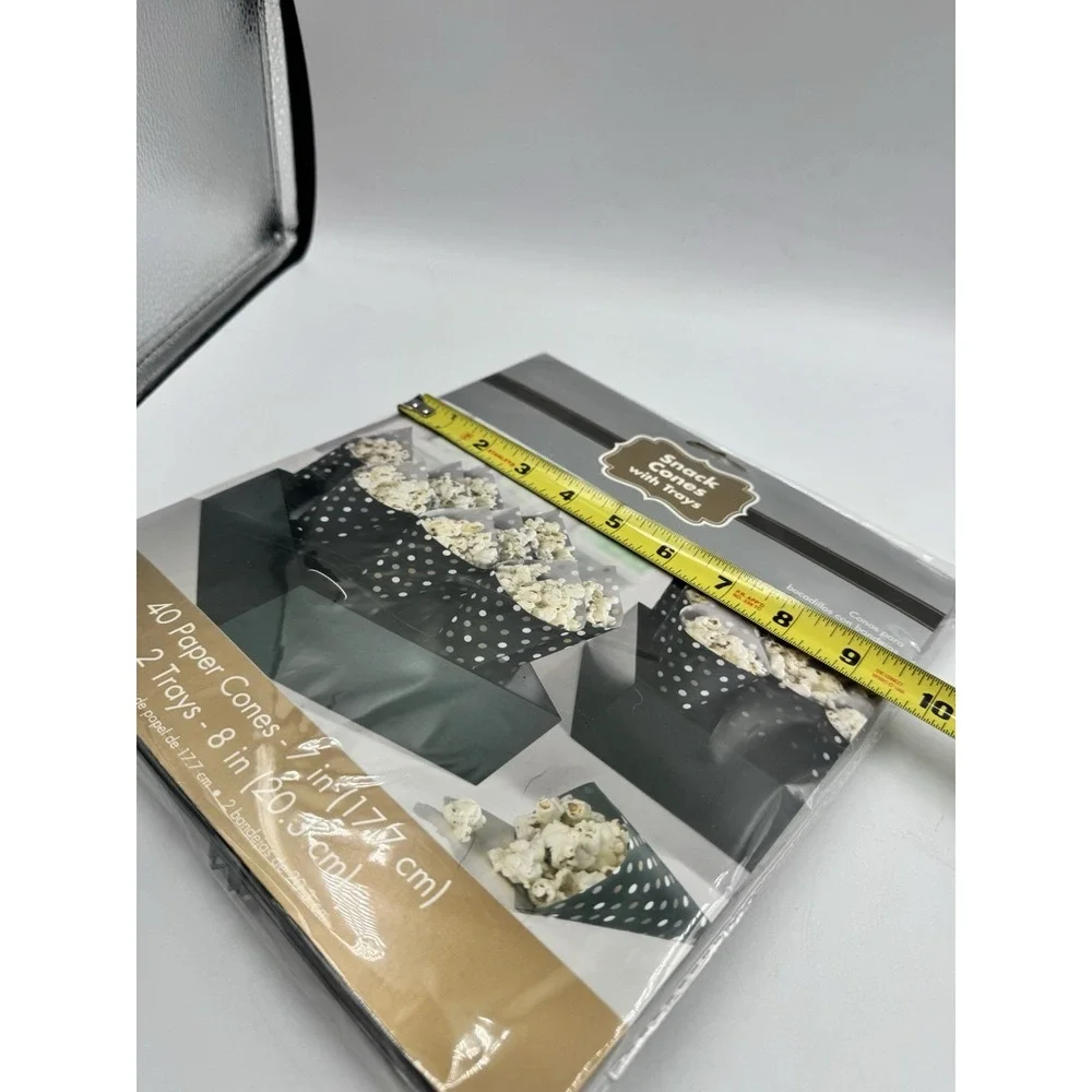 40x Cone Shape Popcorn Black Paper Bags with Tray Treat Buffet Bags for Popcorn